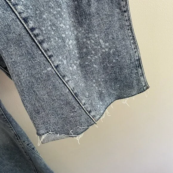 Old Navy Light Blue Flare Jeans - Picture 6 of 12